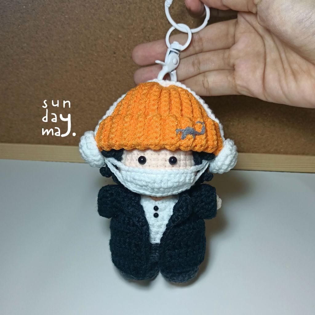 SUGA Crochet Doll Keychain (Internasional)