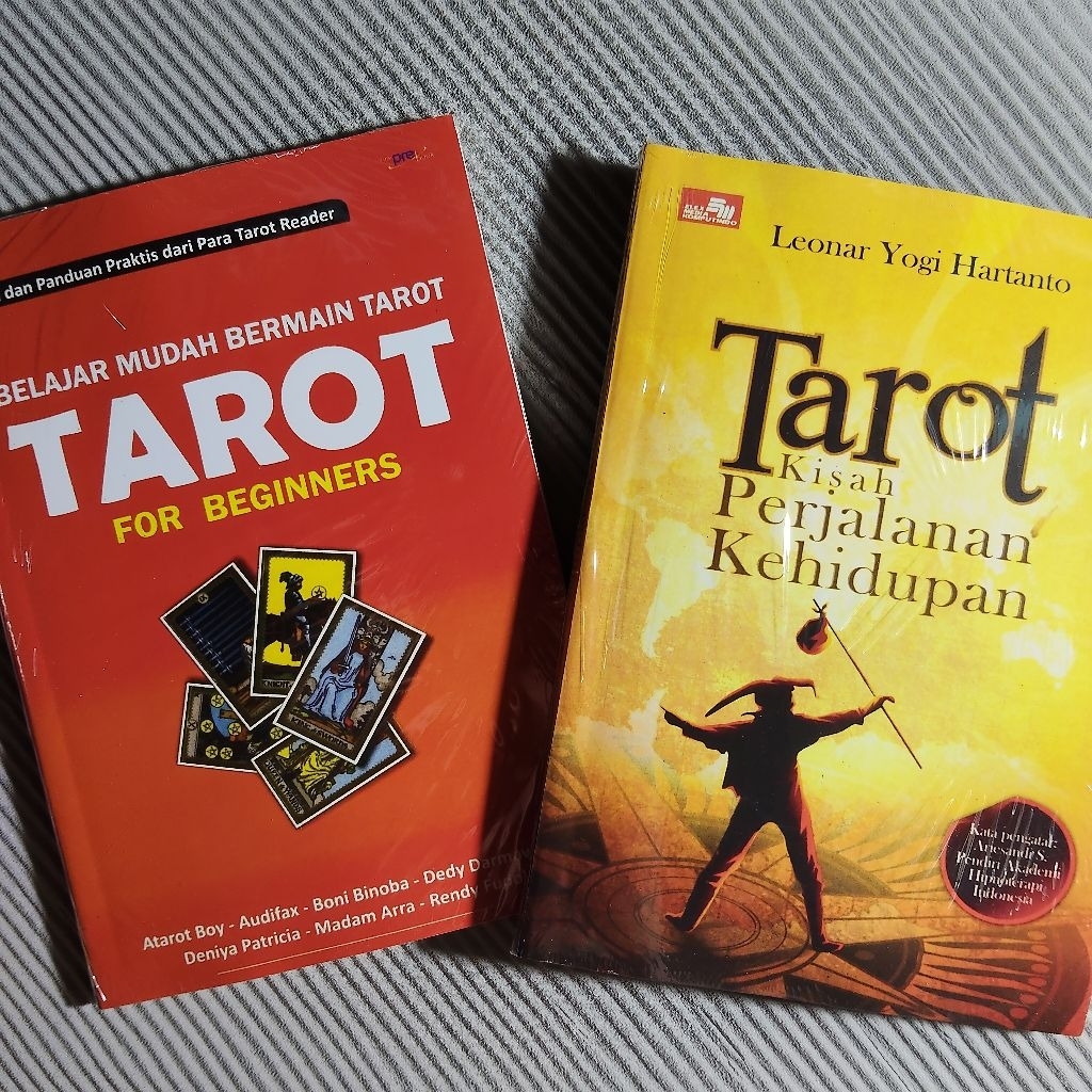 TAROT - Panduan Dasar Belajar Tarot & Kisah Perjalanan Kehidupan / AUDIFAX & LEONARD YOGI HARTANTO