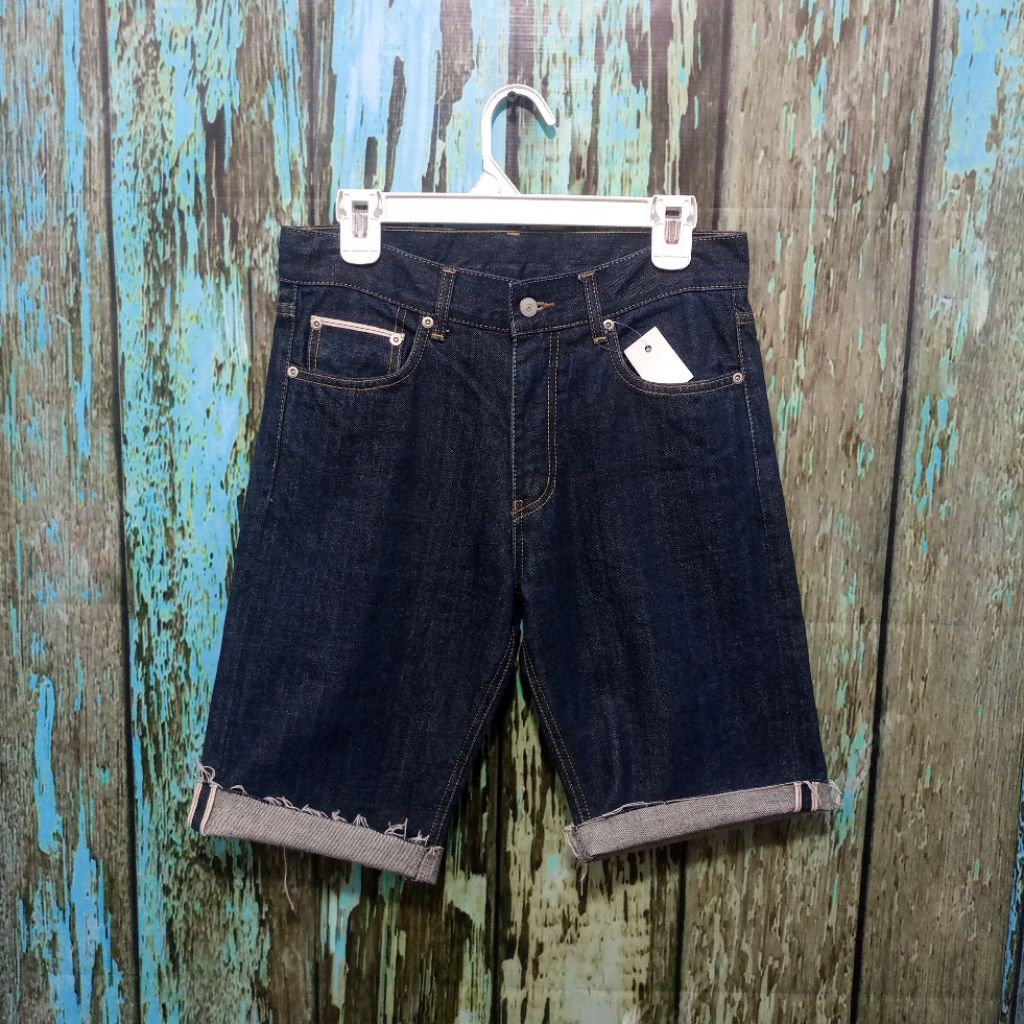 Celana jeans pendek / short pants UNIFORM  BRIDGE & CO.  SELVEDGE bagus Size 31 (Lp 82cm Panjang 57c