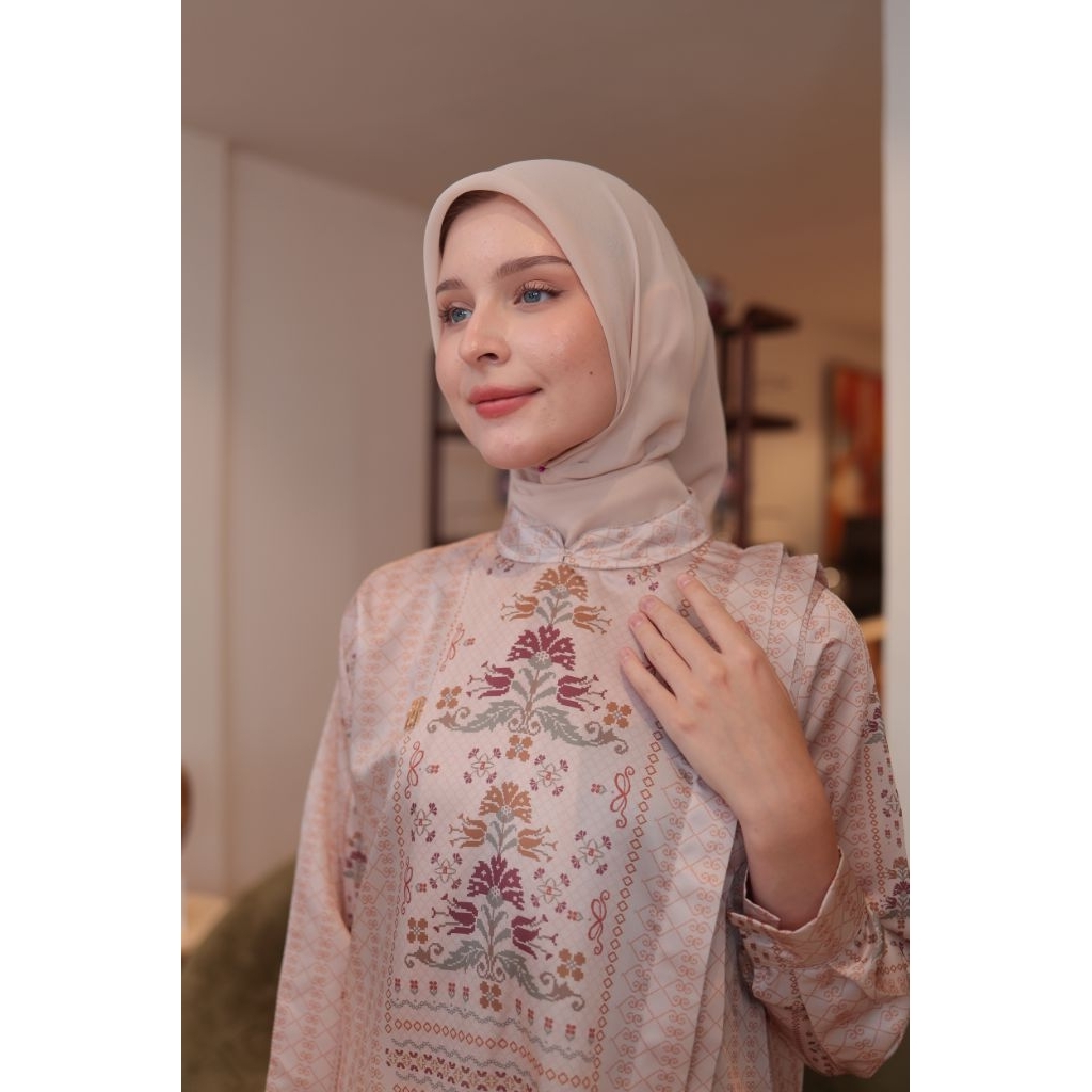 WHIMSY BLOUSE TERBARU ORI BY EYBERLI
