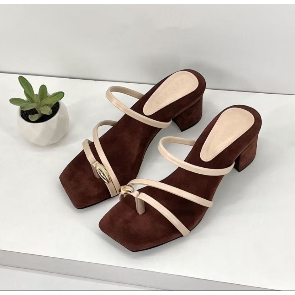 Sendal Wanita High Heels Tinggi Hak 5 Cm Jepit Jempol