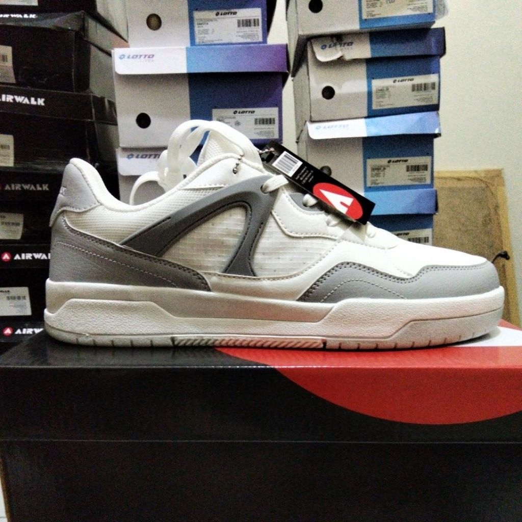 Sport Station Sneakers Airwalk Delta size 43