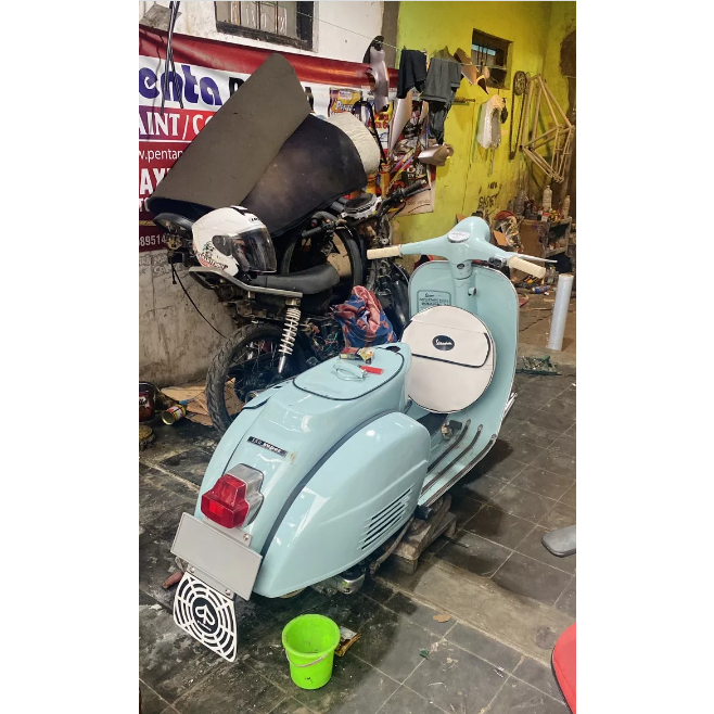Sarung Ban vespa/Cover ban serep motor vespa