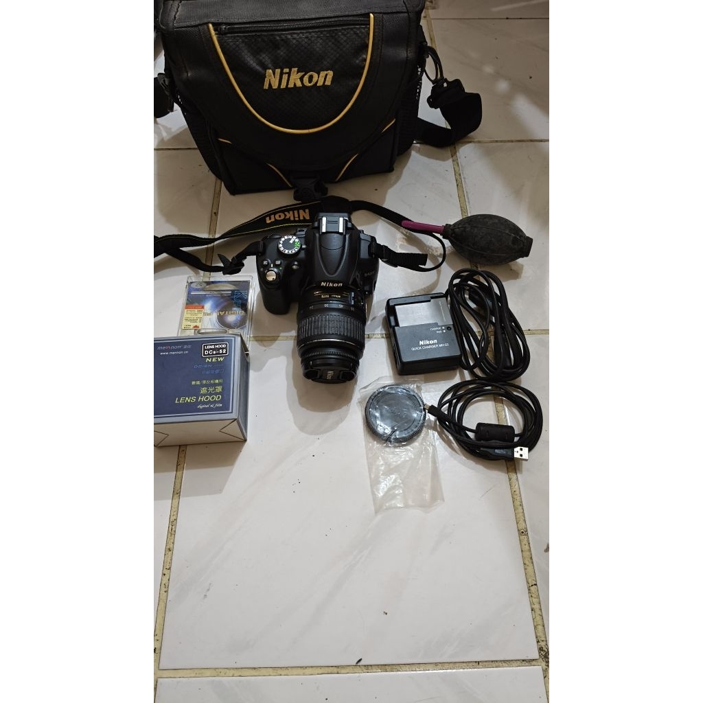 Nikon D5000 mulus mines lcd