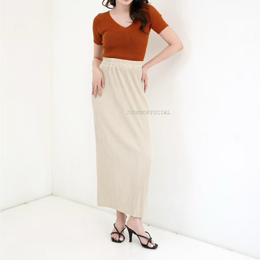 PREELOVED ROK LIDI PLISKET BUTTER CREAM