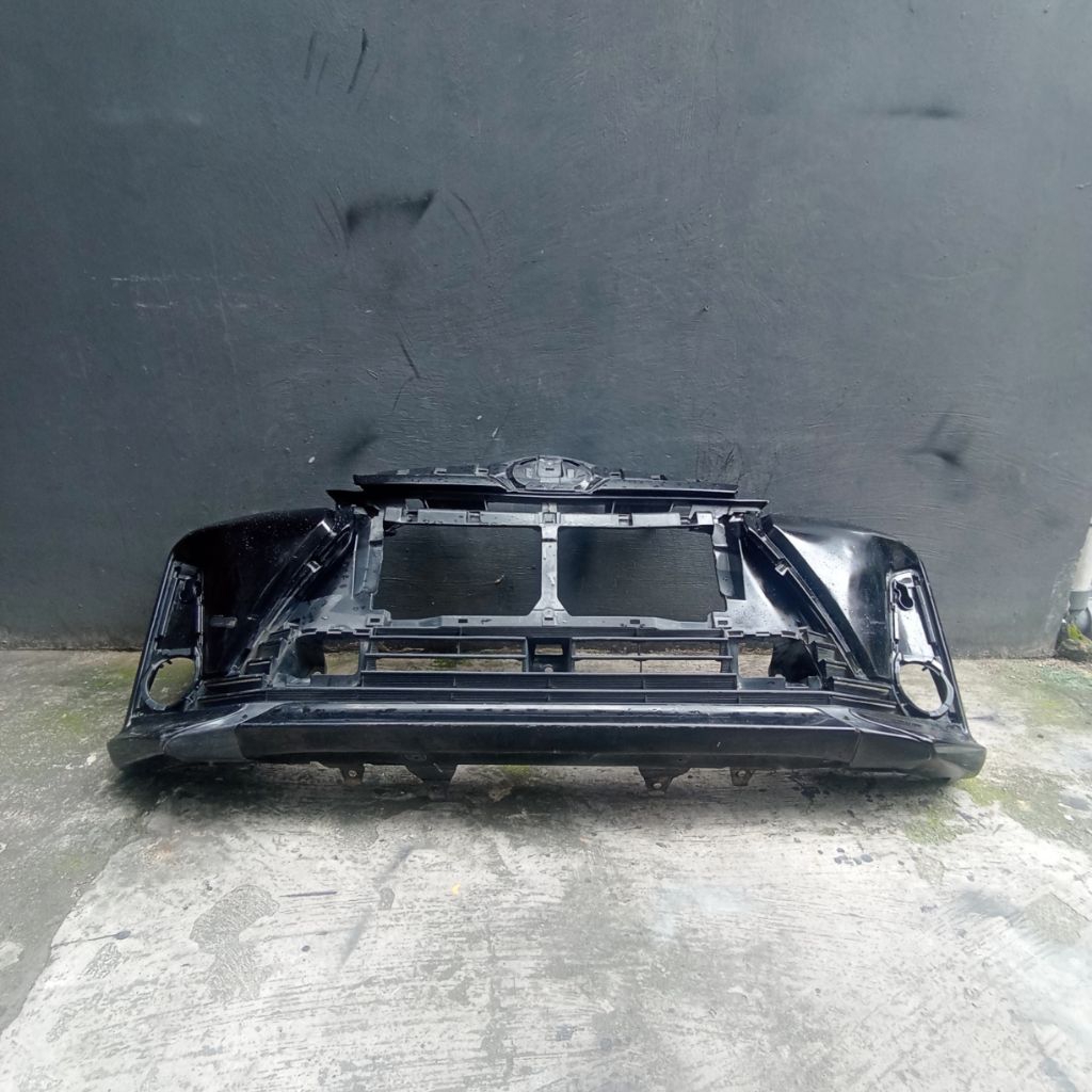 bumper depan avanza veloz 2019