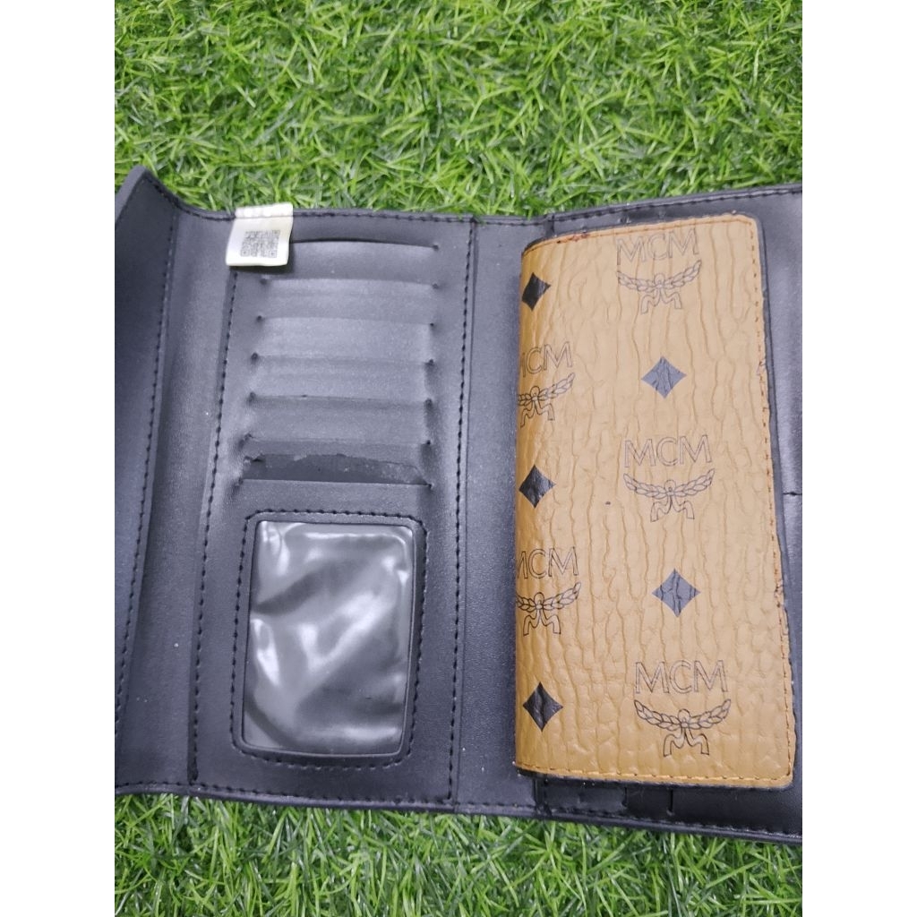 wallet mcm x hahaha