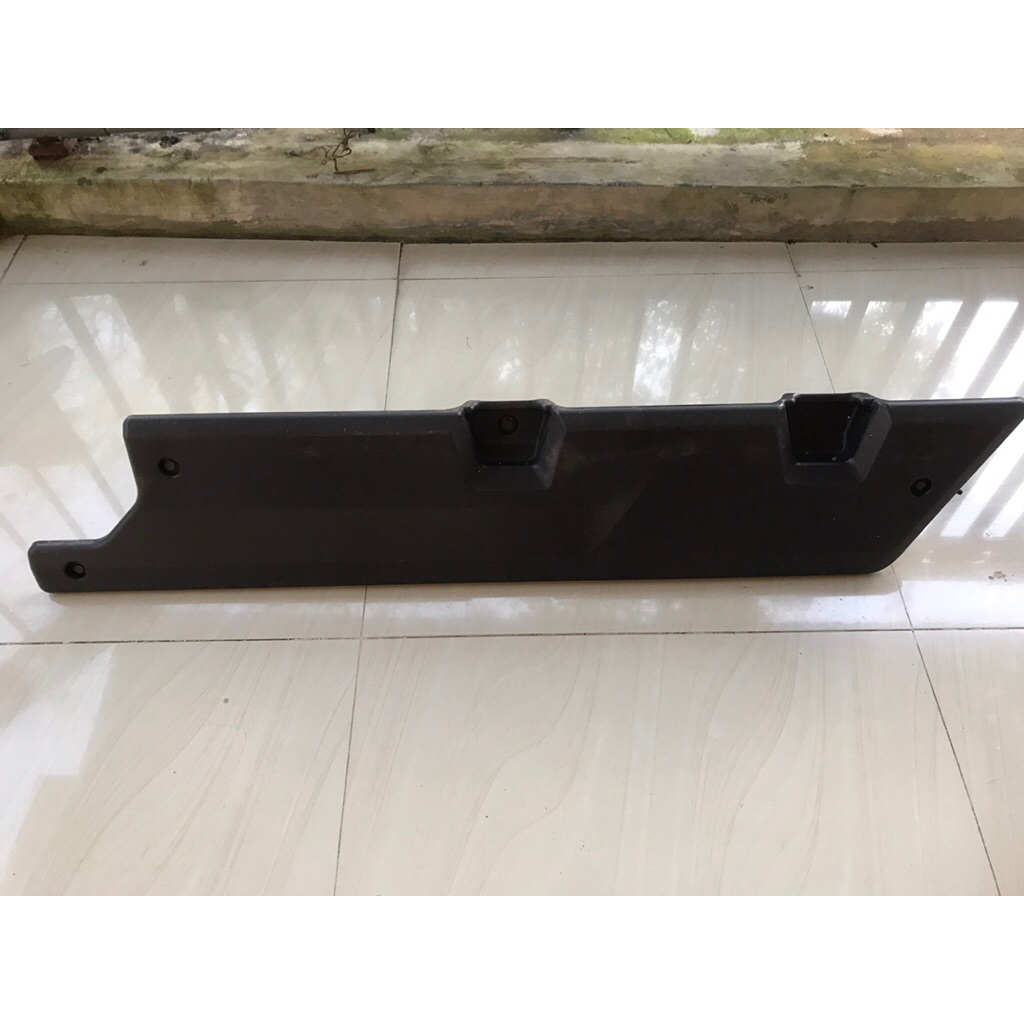 Sideskirt / Cover / Sayap / Perisai / Pengaman Samping Bak Granmax Grandmax Pick Up Ori original Cop