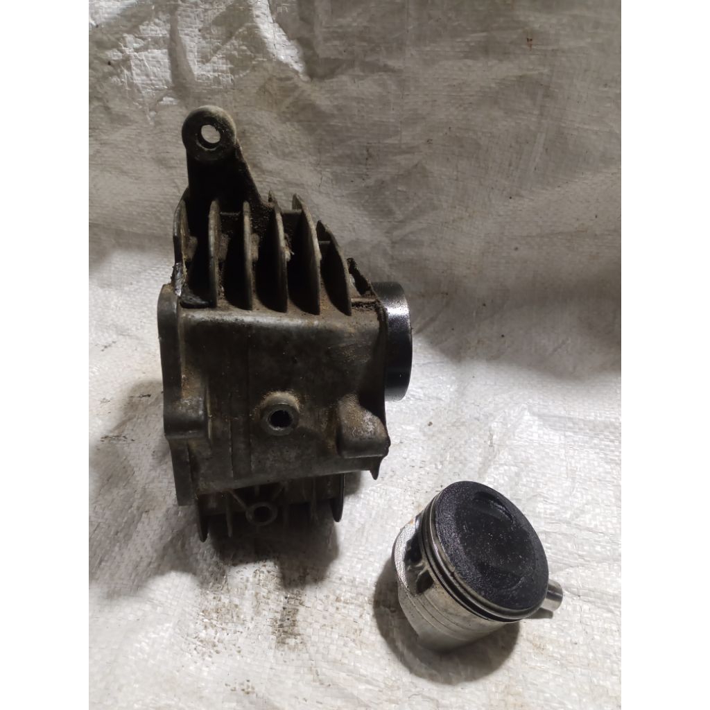 blok silinder mocin set piston