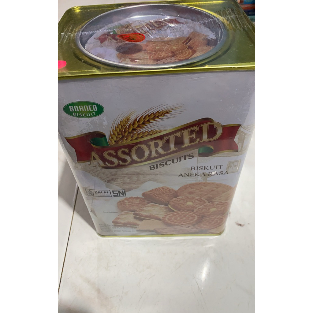 Borneo biscuit assorted biscuits biskuit aneka rasa 650gram biskuit kaleng