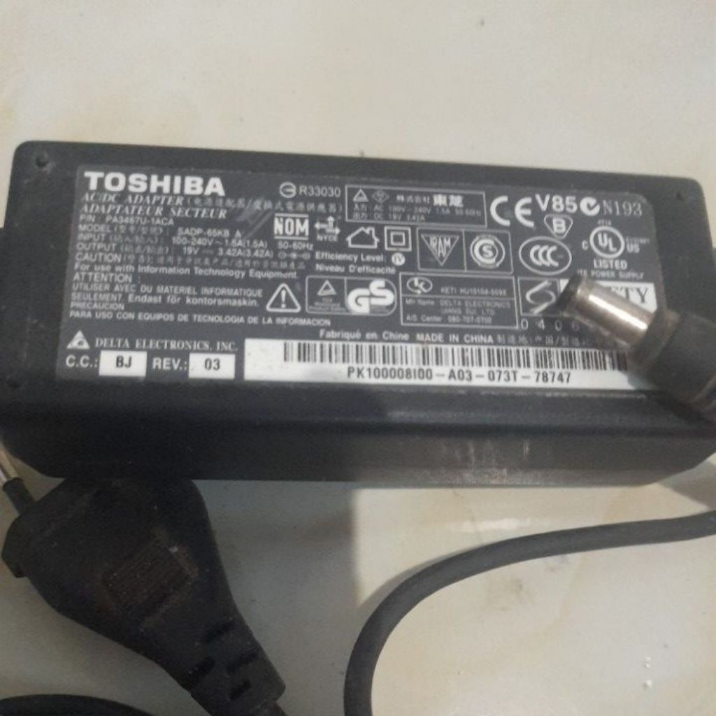 Chrger latop Toshiba original