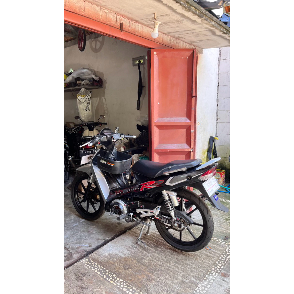 yamaha fiz r yamaha f1z r yamaha fozwan surat lengkap stnk&bpkb jual motor 2tak murah