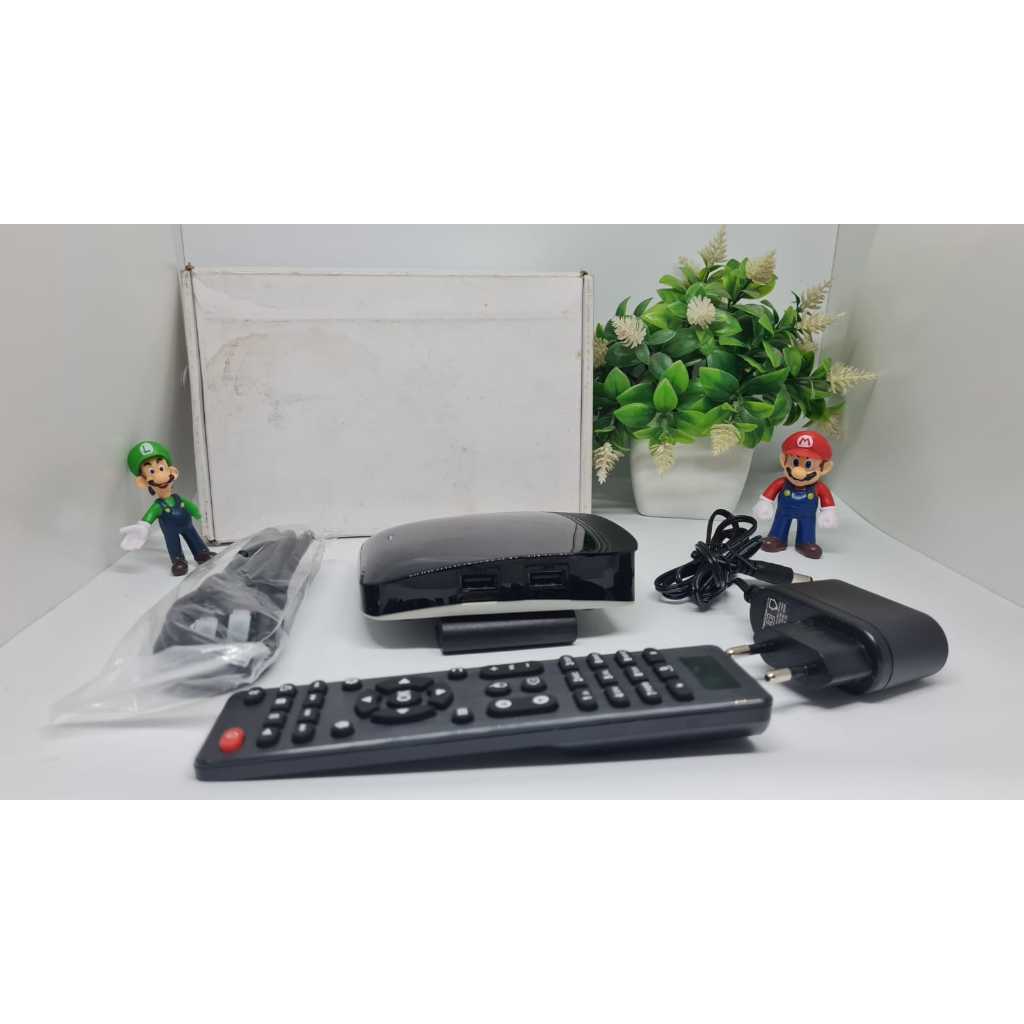 Android Box Tanaka Smart TV Digital 4K UHD HDMI USB Wireless Bluetooth Media Player Streaming