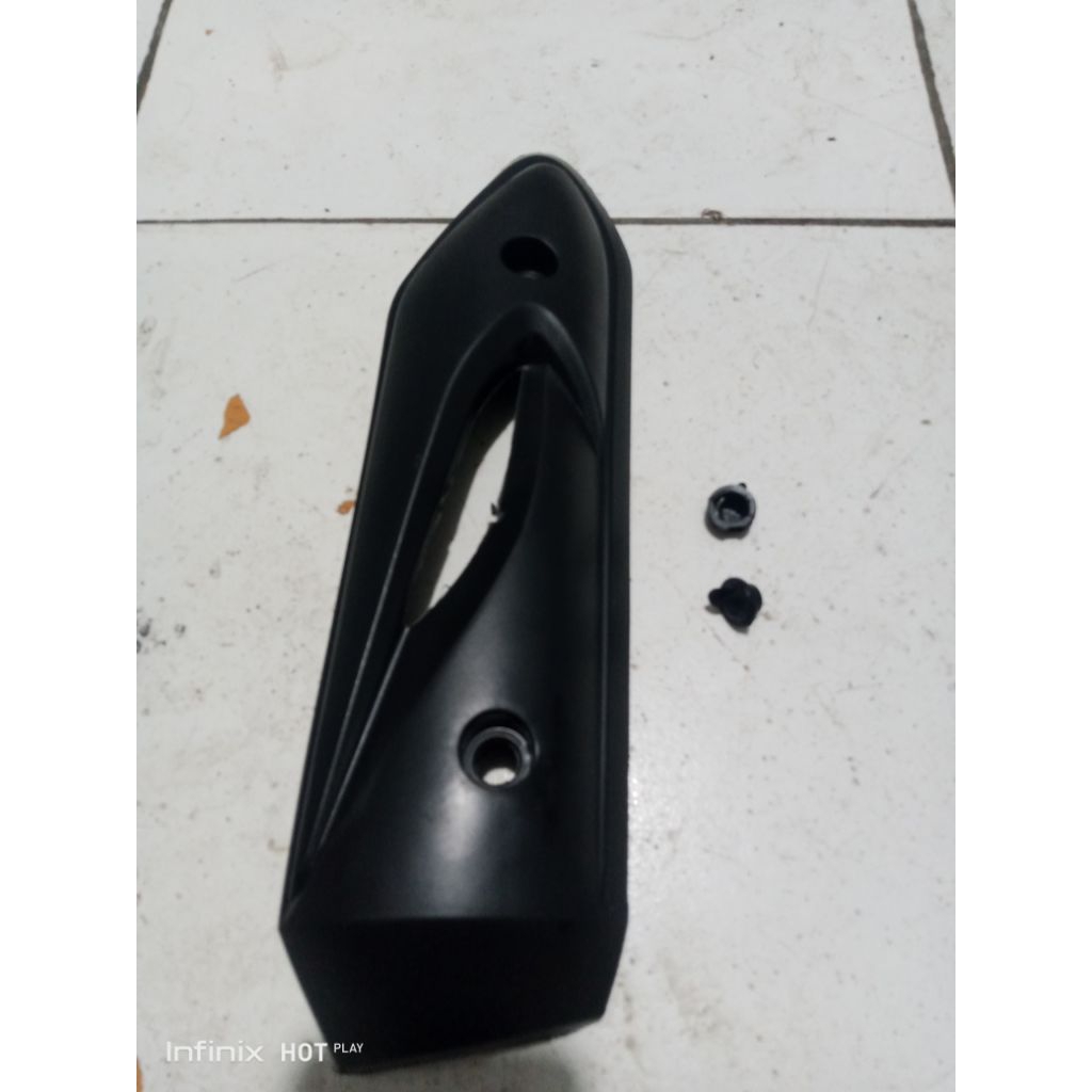 tutup knalpot beat karbu  set sama ring bautnya