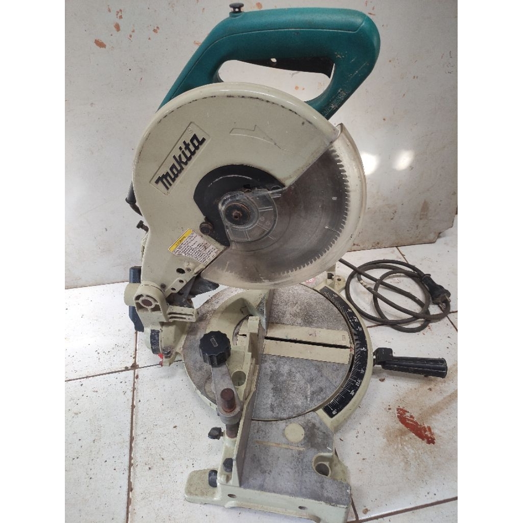 Mitersaw Makita LS1040 mesin potong Aluminium makita Second Ori