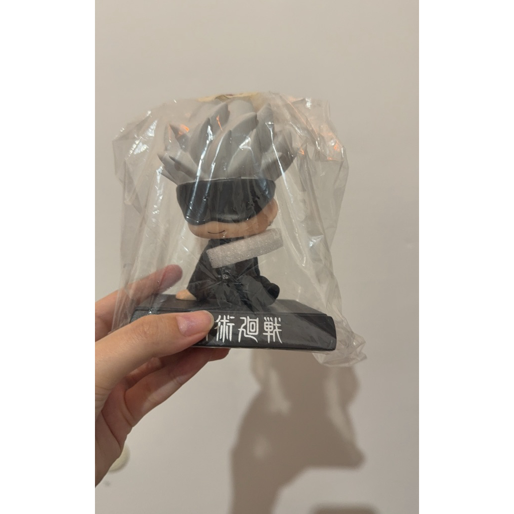 gojo standee cute