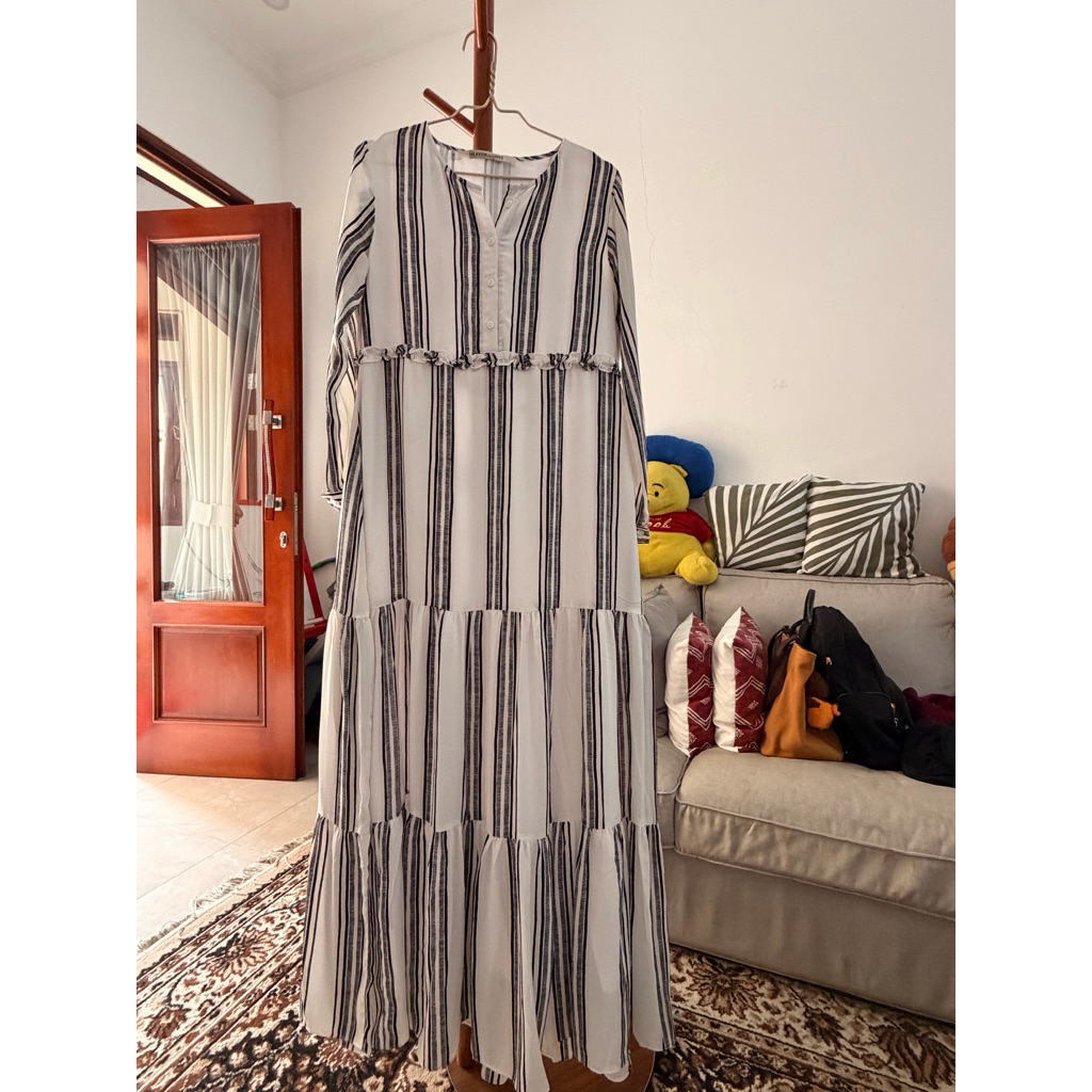 Heaven Light Maxi Dress