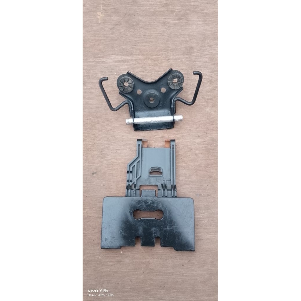 Engsel Jok Set Tutup Aki Accu Yamaha Jupiter Mx Old Lama Original Copotan Motor