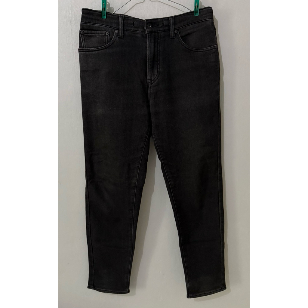 Celana Uniqlo Ezy Jeans