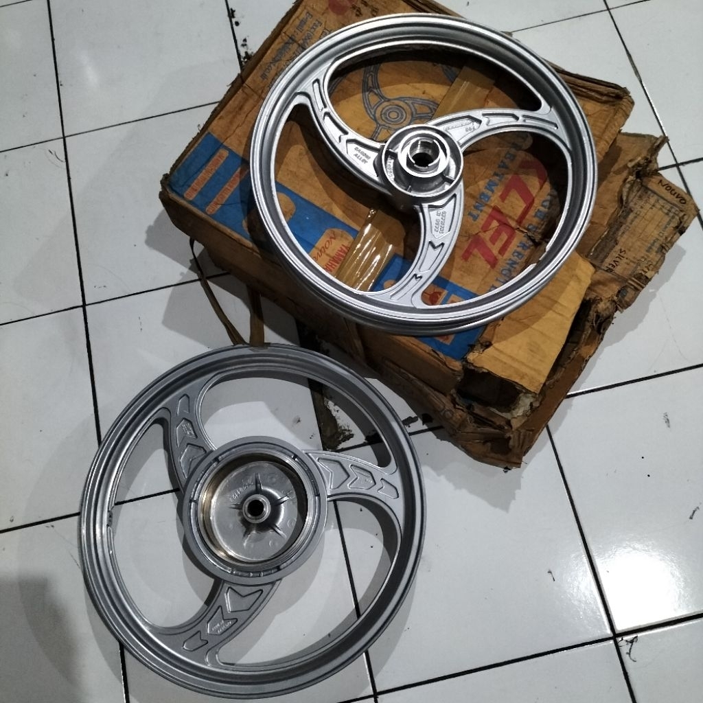 VELK VELG RACING SILVER GREY NOUVO MIO DAICHI ALLOY THAILAND ORIGINAL