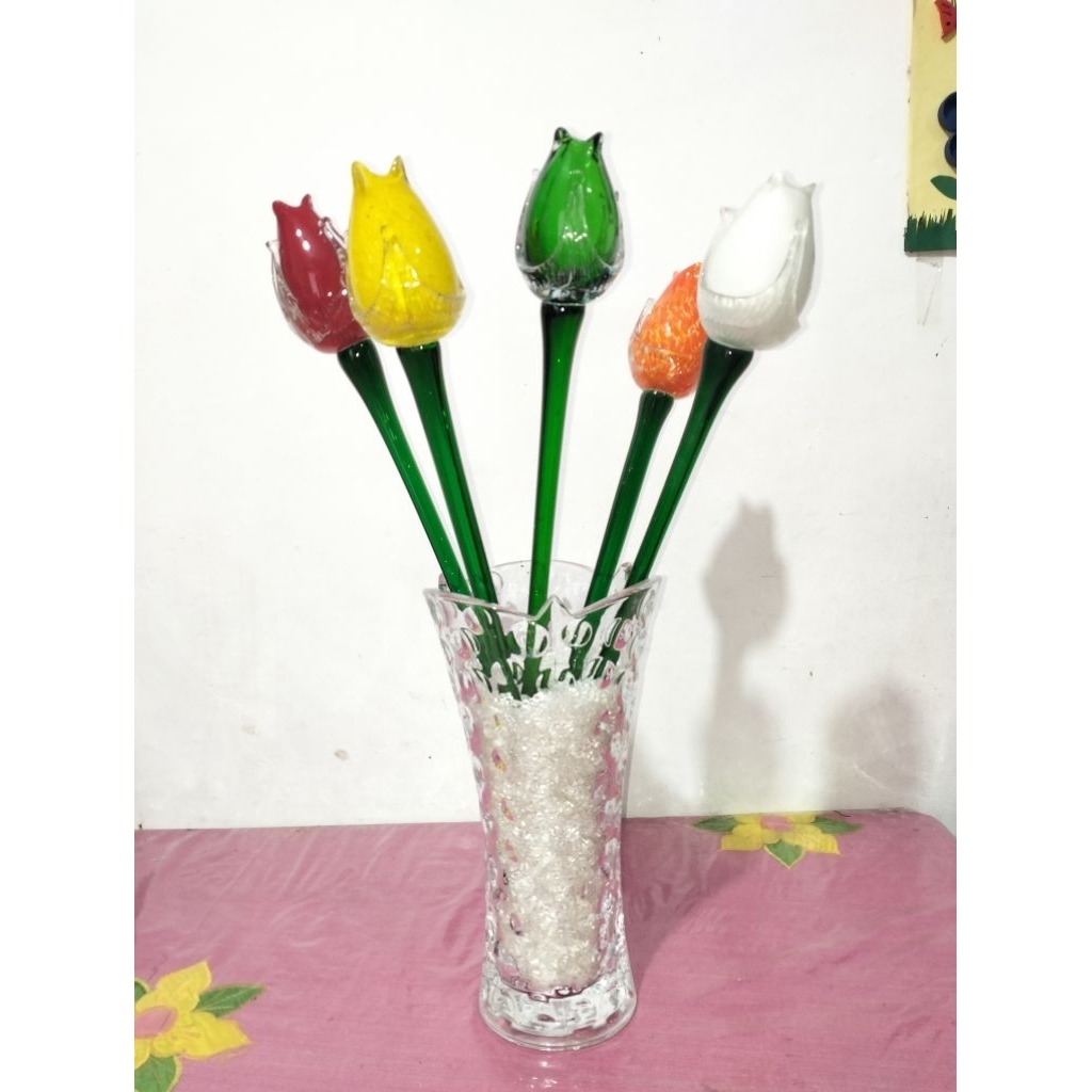 Vas Bunga Tulip Kristal Satu Set Dekorasi Rumah