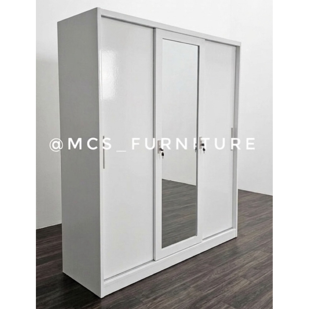 Lemari Besi Baju Pakaian Sliding 4 Pintu Mebel Furniture Semarang