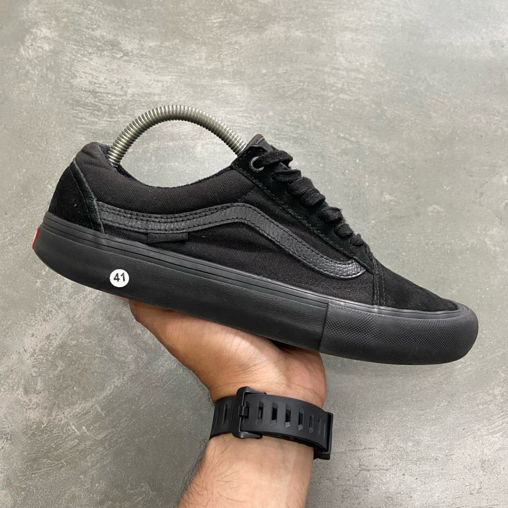 [Size 41] Vans Old Skool Pro Skateboarding Black Full Black Second Original Kondisi Mulus Nominus. H
