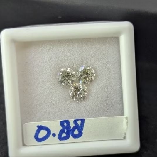 NATURAL DIAMOND BERLIAN ASLI