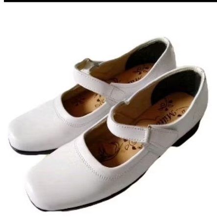 pantofel wanita sepatu putih