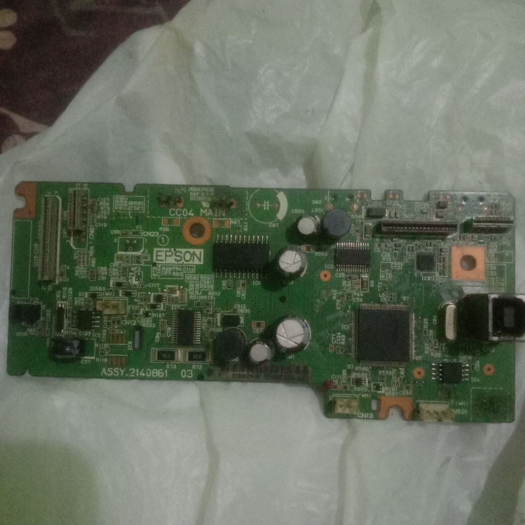 Mainboard printer Epson L210 kondisi mati belum pernah diservis