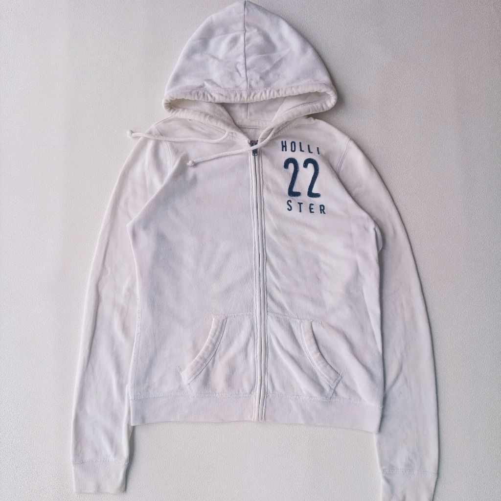 Zh Hollister 22