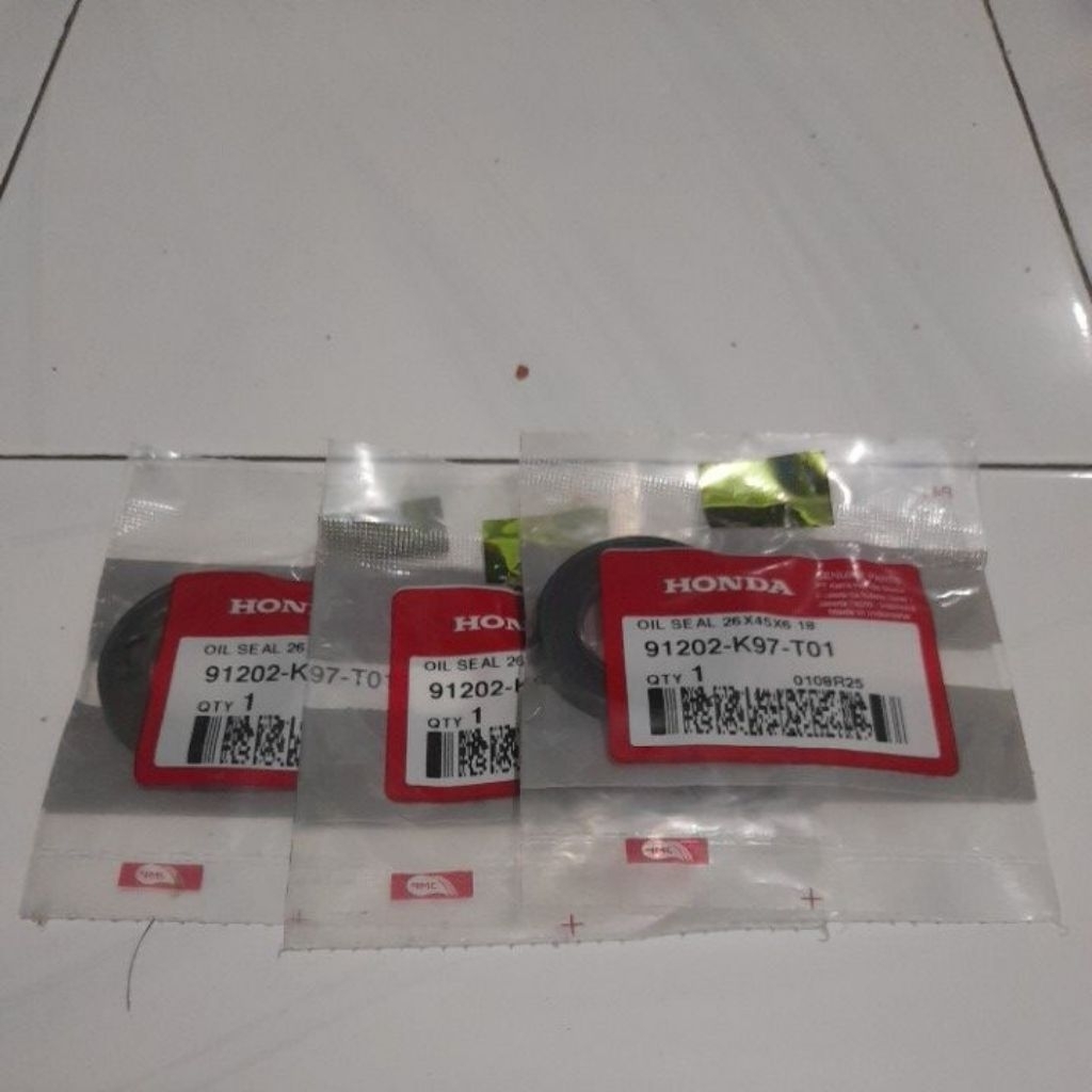 OIL SEAL 26X45X6      91202 - K97 - T01