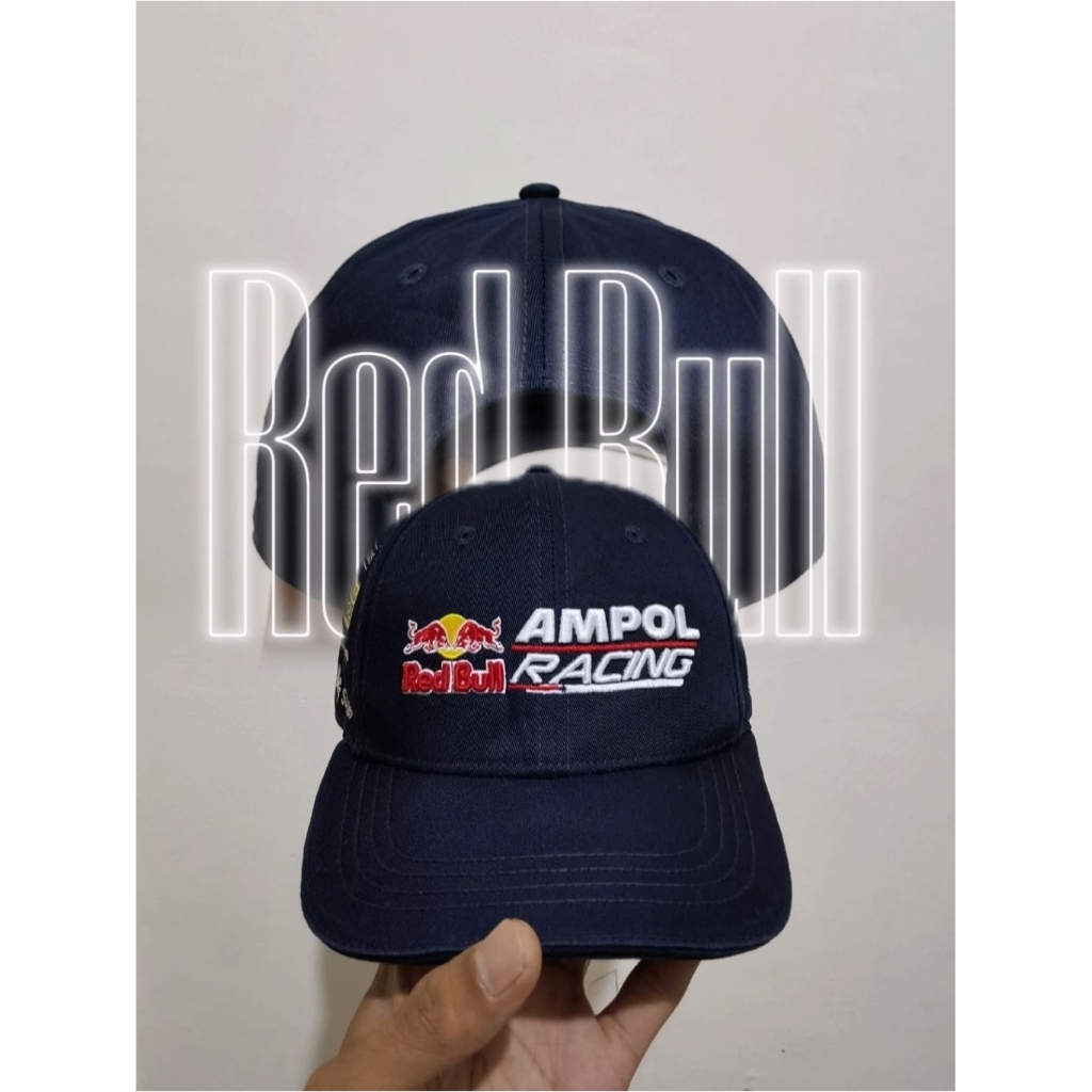 Topi Red Bull Racing