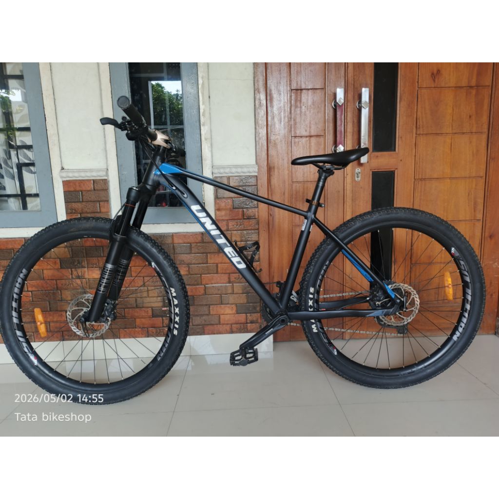 sepeda gunung MTB united Clovis 5.00 Scond