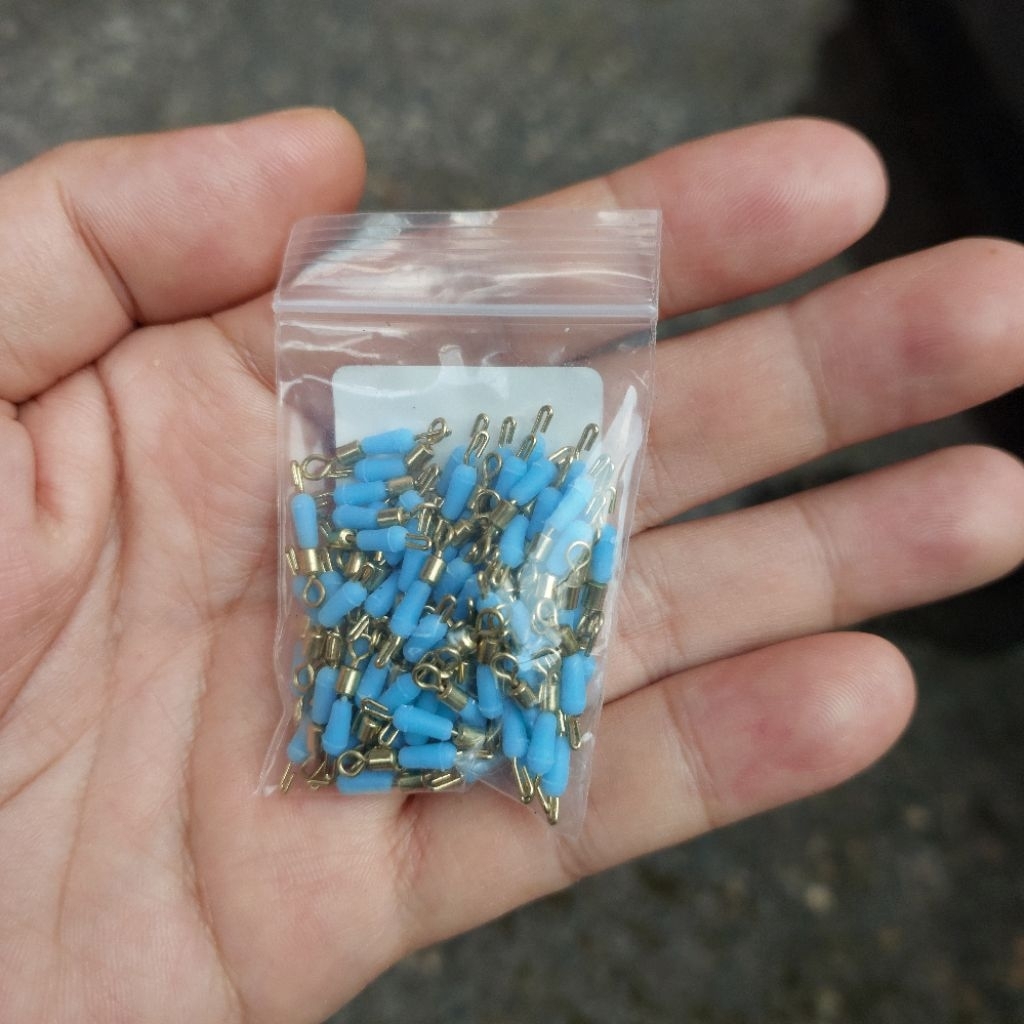 100 Kili Kili pelampung Kili Umbul kumbul kambangan Swivel dengan Kait fishing float swivel pelampun