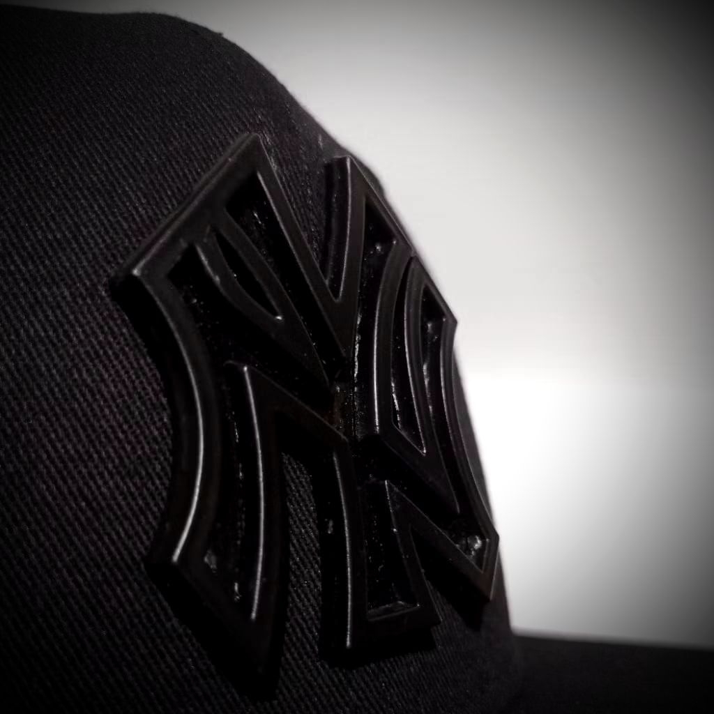 Topi Snapback Original Import NY/ New York Black On Black Metal Stack  Baseball Cap Distro Fashion P