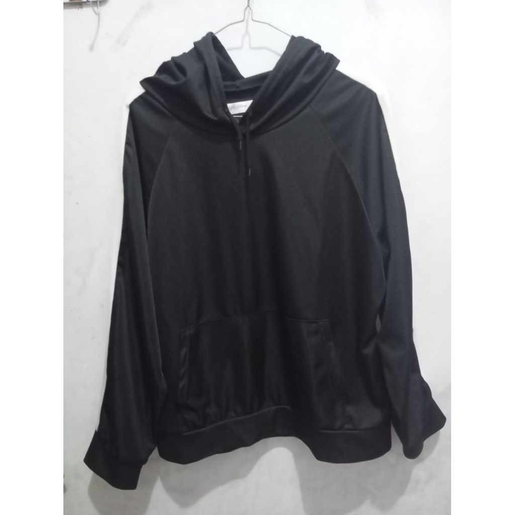 preloved baju olahraga