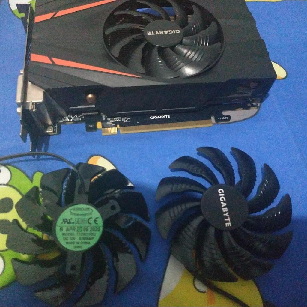 Gigabyte gtx 1060 fan Merek Everflow T129215SU 88mm
