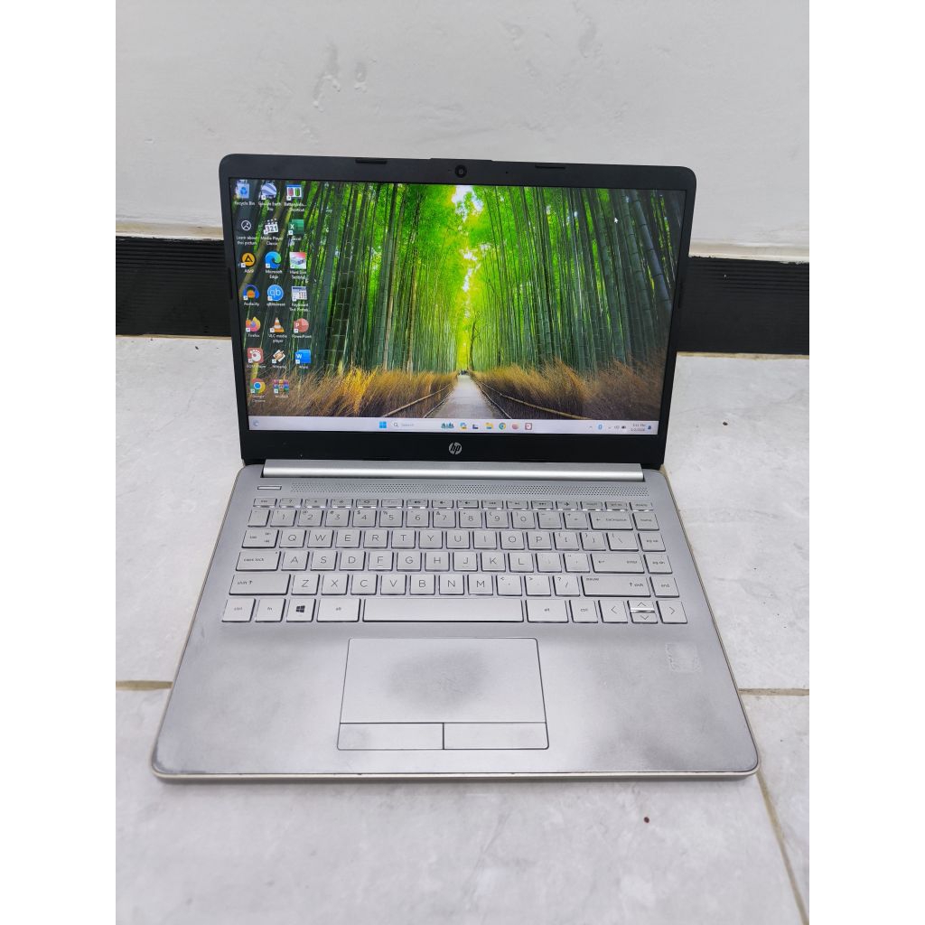 HP 14S AMD A4 9125 RAM 4GB HDD 500GB
