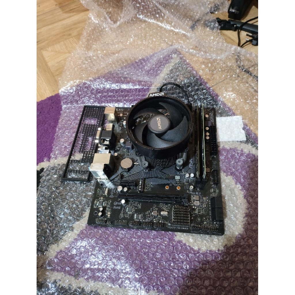 paket ryzen 3 3200g with asrock a320m ram 2x8 16gb dd4