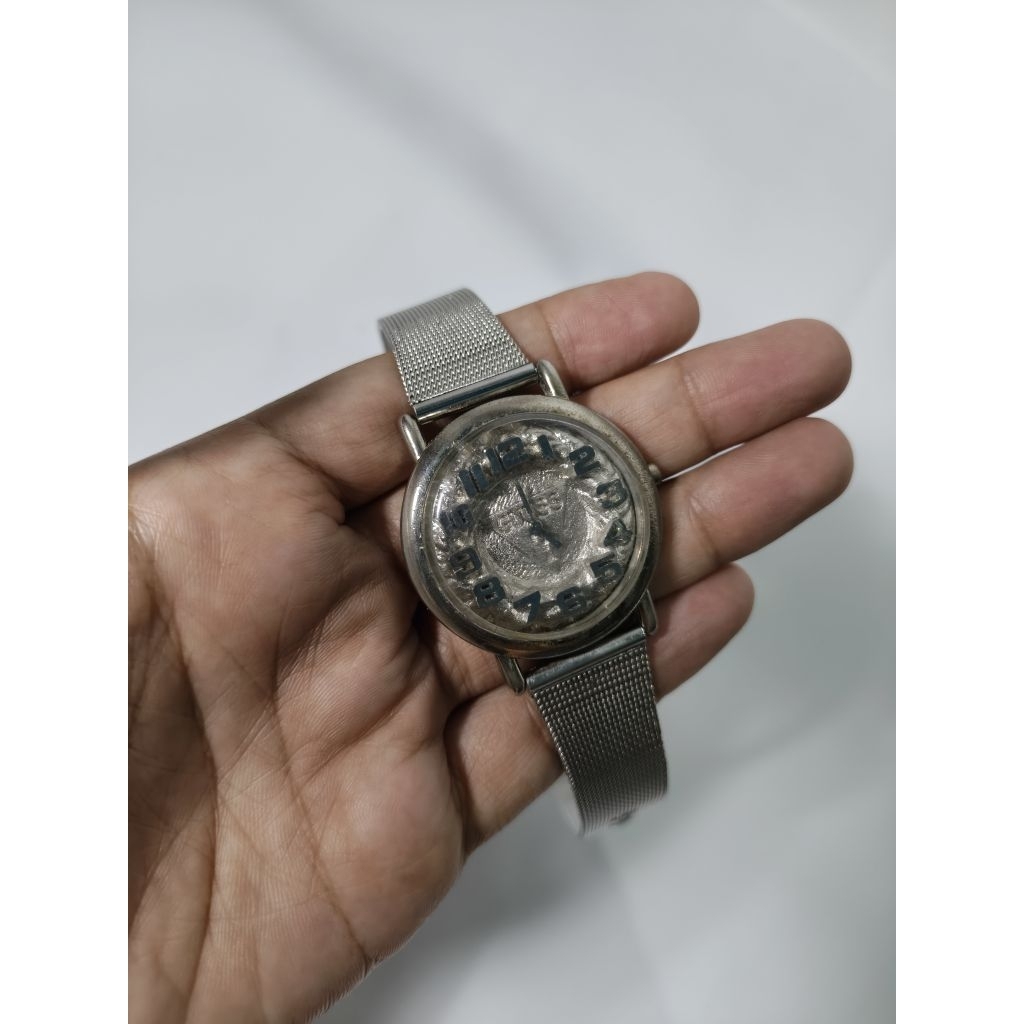 jam tangan vintage preloved guees langka
