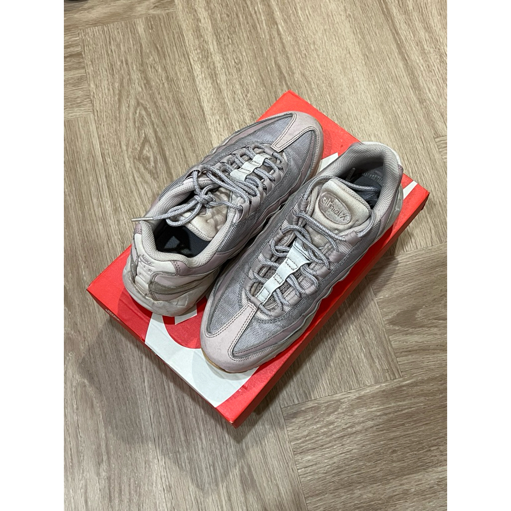 Nike Airmax 95 Preloved