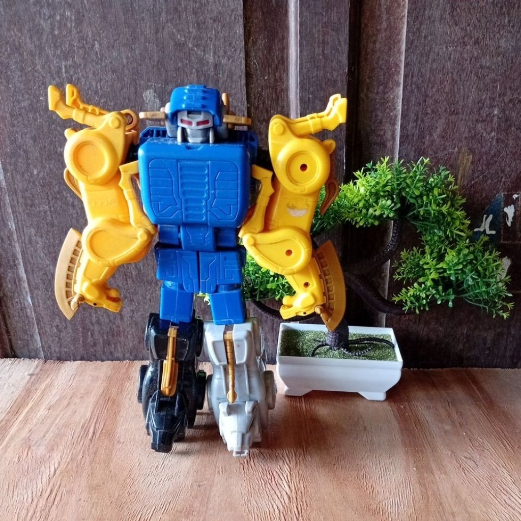 Robot Zord CFC