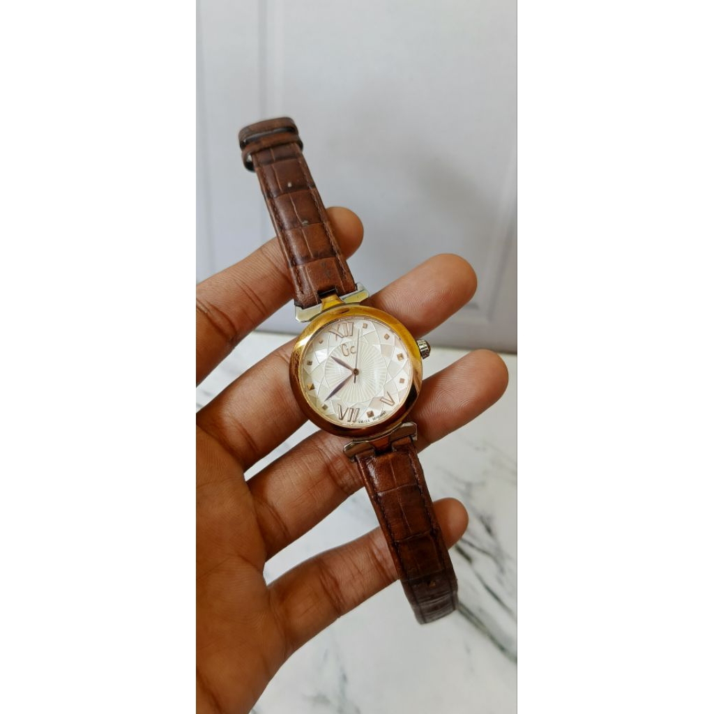 Jam second GECE original