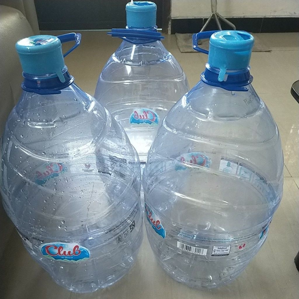galon kosong bersih galon club 15 liter galon air mineral
