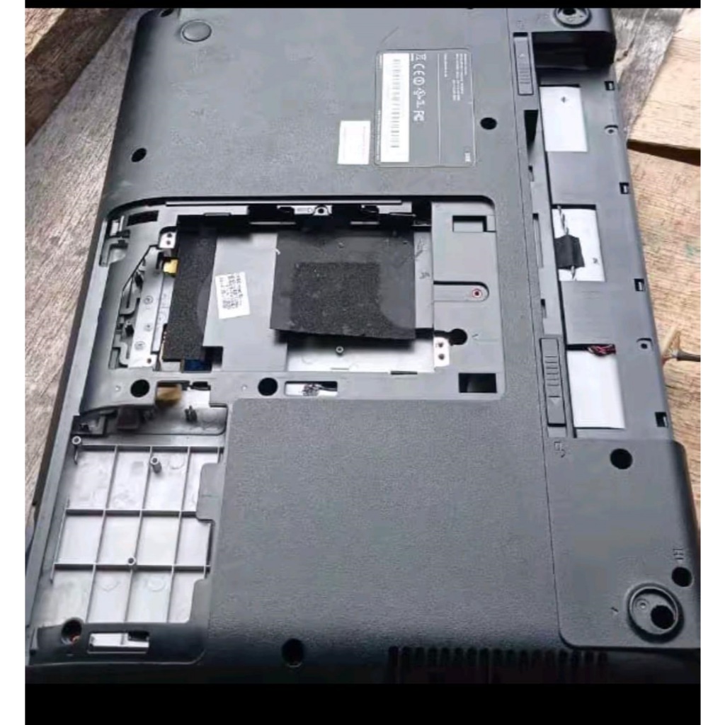 casing bawah Samsung np300x