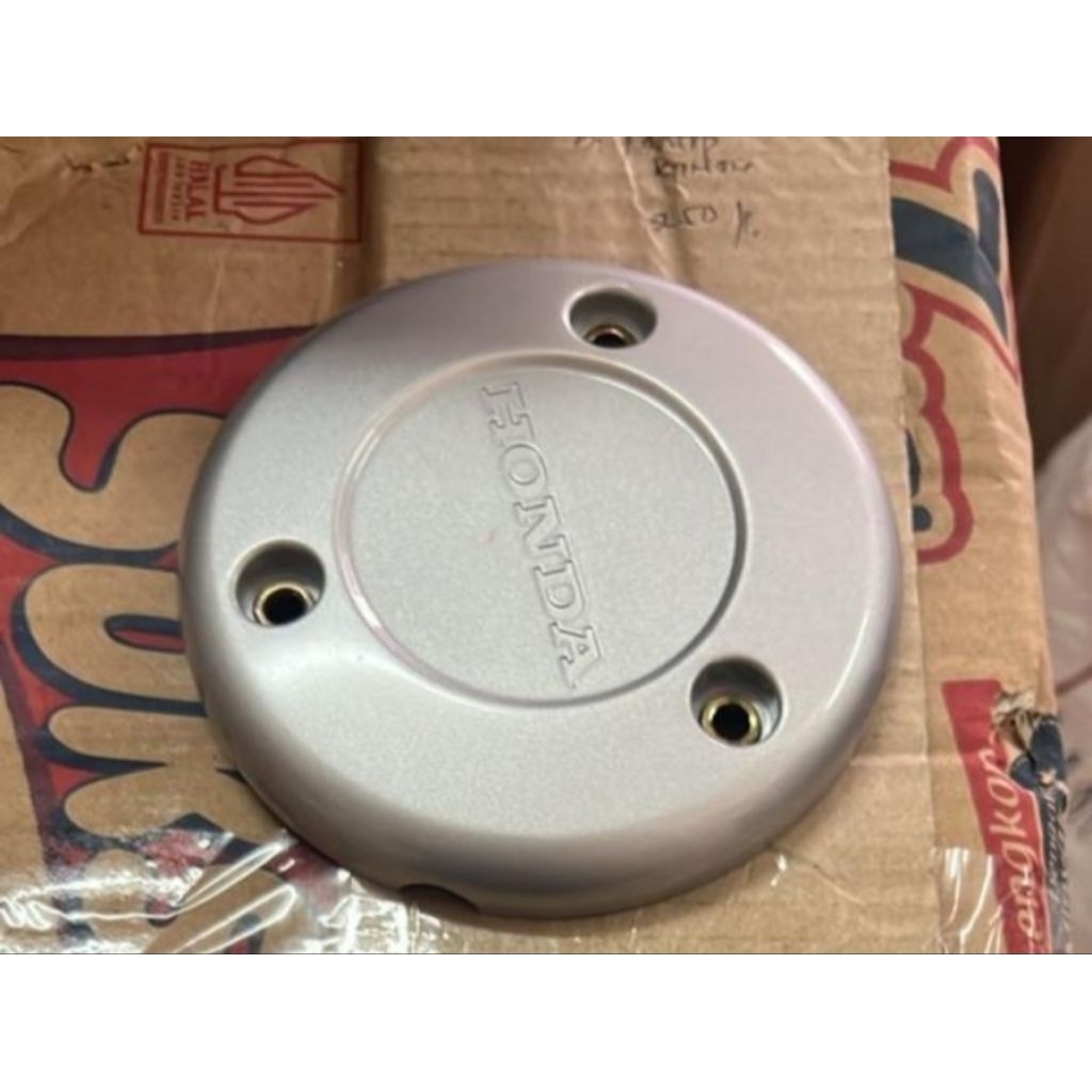 tutup mesin ( cover magnet) motor  Supra x 125 karisma