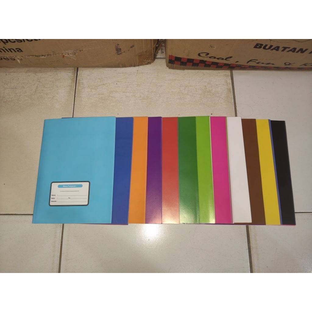 1 lembar sampul buku kertas manggis warna warni