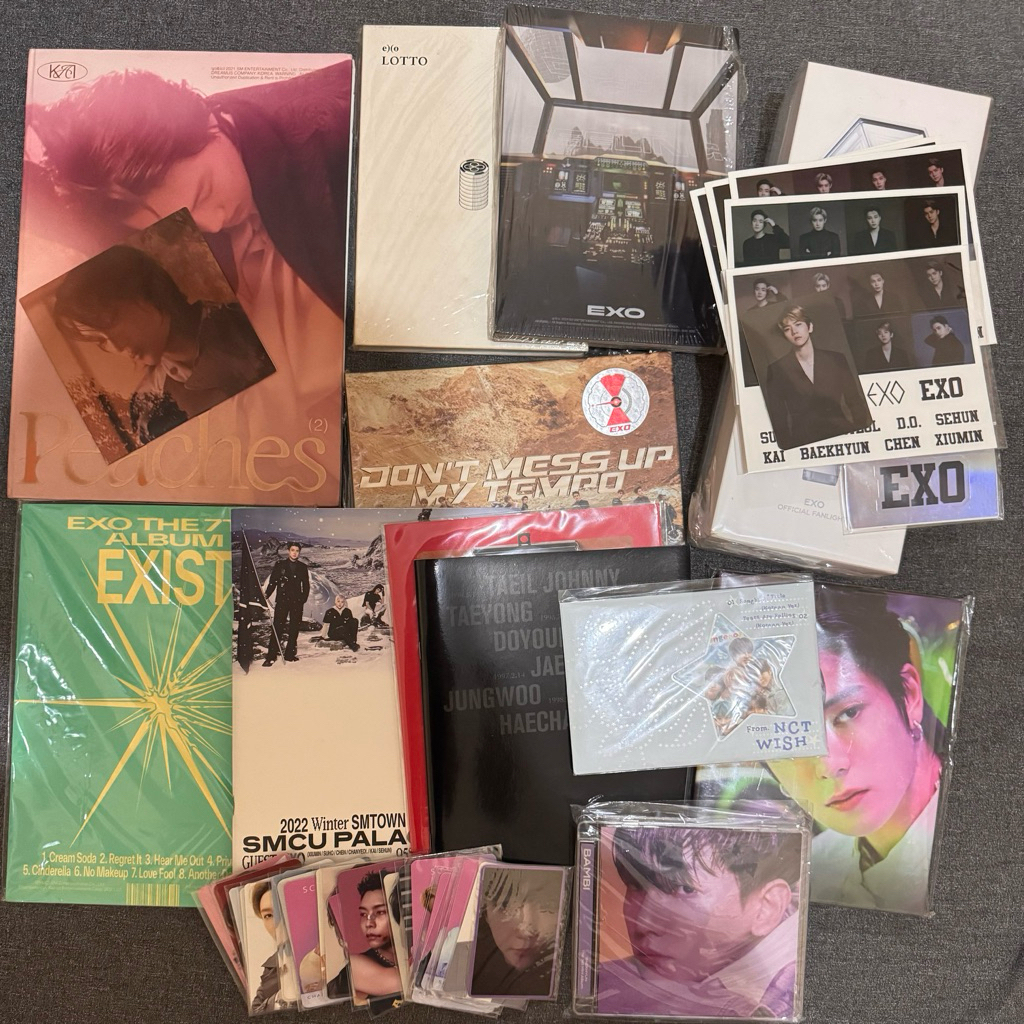 Lucky box Random merch official EXO NCT photocard album poster postcard sticker pc lightstick