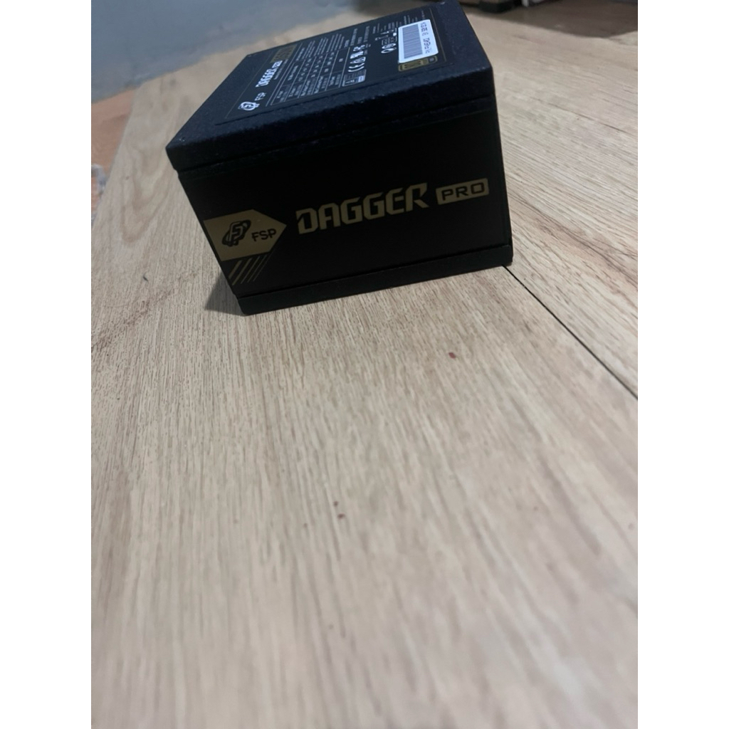 FSP DAGGER PRO 650W 80+ gold modular